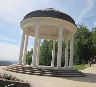 Am Niederwalddenkmal