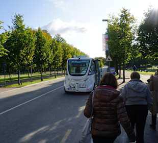 Selbstfahrender Bus zum Kumu Museum 