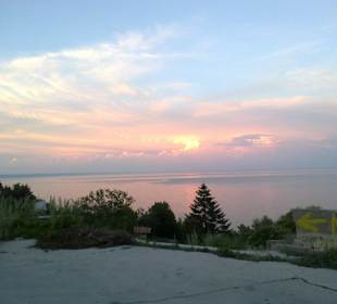 Ausblick oberhalb der abgesackten Straße