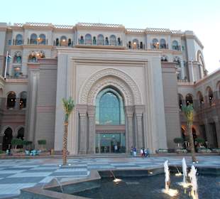 Im Emirates Palace