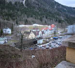 Blick vom Aufstieg zum Schloss