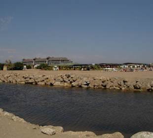 Das noch alte Cafe Neumann, an der Promenade