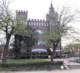 Castell dels Tres Dragons