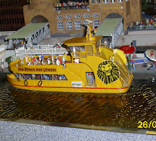 Boot zum König der Löwen