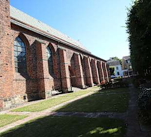 Außenansicht Sankta Maria Kyrka