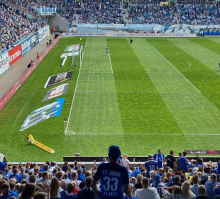 Langsam füllt es sich