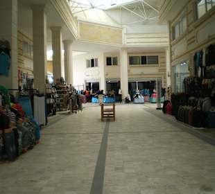 Geschäfte im Kumköy Center