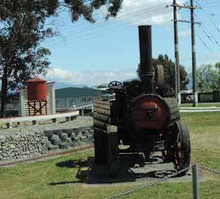 Mit dem Hop on Hop off Bus in der Region unterwegs