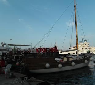 Unser Schiff auf dem Tagestörn durch das Archipel