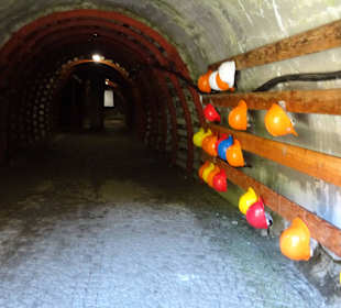 Hier gibt es Schutzhelme