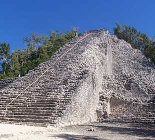 Pyramide Coba