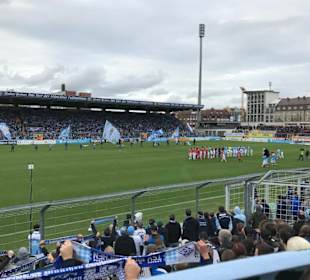 Sitzplatzbereich die sog. Stehhalle