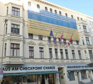 Das Mauermuseum - Haus am Checkpoint Charlie