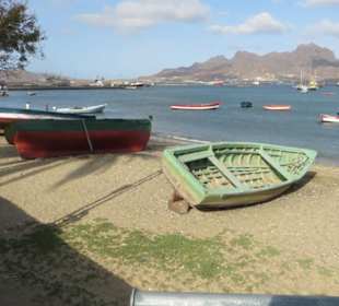 Schmaler Strand in der nähe Fischmarkt