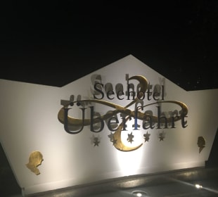 Hotelname