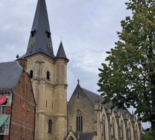  Sint-Mauritiuskerk in Bilzen, Belgien 