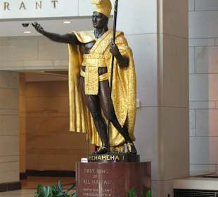 Eine der vielen Skulpturen im Capitol