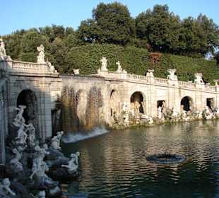 Wasserspiele im Palastgarten