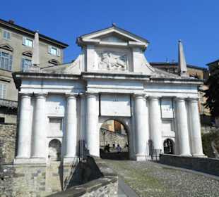 Porta San Giacomo