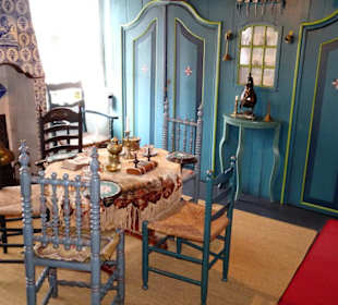 Rundgang durch die Museumsräume des Hauses Samson