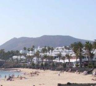 Hotelnaher Strand (ca. 15 Gehminuten entfernt)