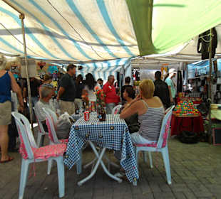 Markt in Göynuk (freitags)