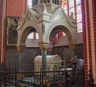 Schöner Sarkophag