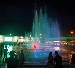 Аркадия, светомузыкальный фонтан