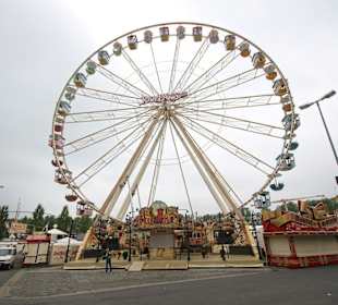 Riesenrad „Roue Parisienne“ (48m hoch) 