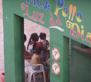 Hühnchenimbiss bei Bajahibe