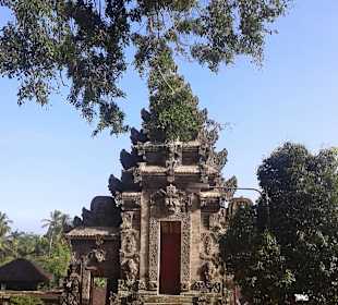 Spectacular Hindu temple, Kehen temple