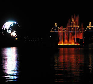 Epcot: IllumiNations: Reflections of Earth