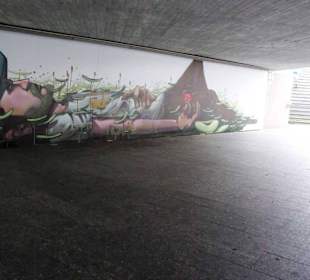 Malereien in den Unterführungen