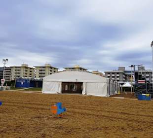 Umkleide Zelt am Zenith