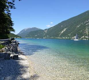 Schöne Spazier-/Wanderwege entlang dem Achensee