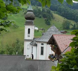 Blick auf Maria Gern (vom Weg zur Kneifelspitze)