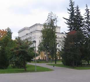 Театр оперы и балеты им. М.Джалиля (зад.часть)