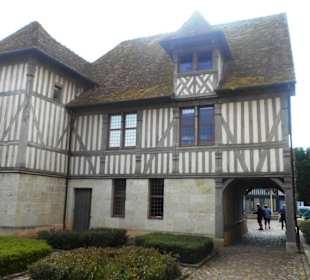 Dominican Cultural Center