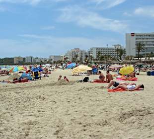 Am nähst gelegener Strand
