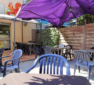 Terrassenplätze im Restaurant L'Ecureuil