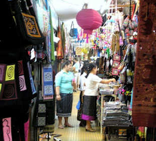 Talat Sao-Morgenmarkt