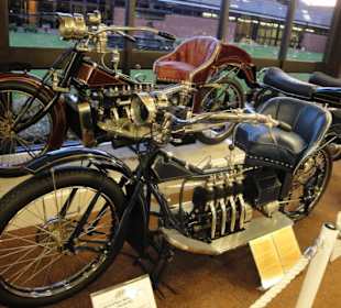 Bardzo ciekawy motockl