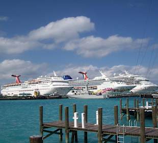 Imposante Schiffsriesen