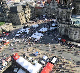 60 Meter über der Stadt