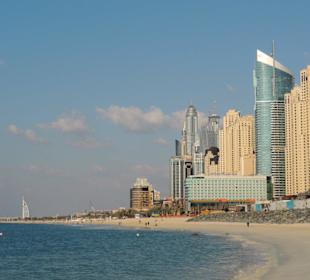 Dubai marina Beach