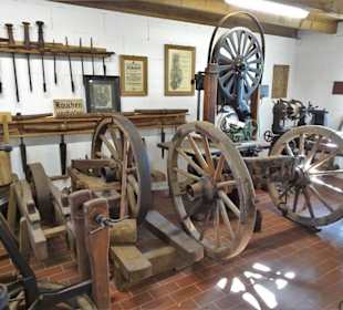 Ausstellung in der Remise der Windmühle Varel