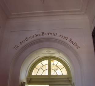 Im Eingangsbereich !