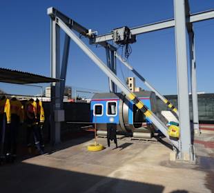 Hubschrauberevakuierung nach Absturz ins Wasser