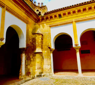 Patio de los Naranjos