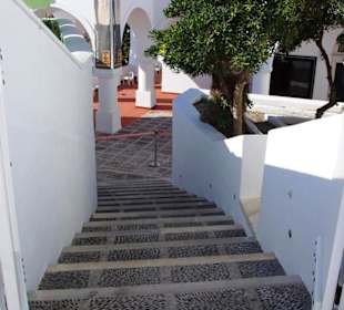 Santorin selbst im Bild Landschaft, Stadt